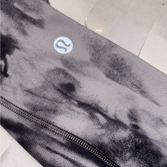 Align HR Pant 25" Cool Size 4 Grey white black - Picture 5 of 6